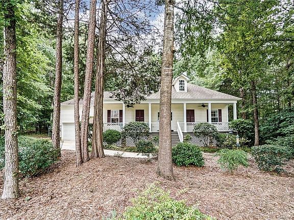 5th image of 8208 White Ash Ct