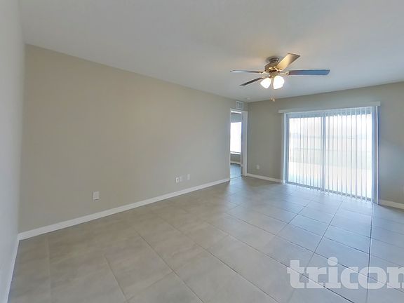 2nd image of 2163 Mandarin Loop
