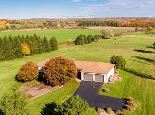 1198 Pittsford Mendon Rd, Mendon, NY 14506