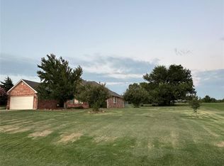 1674 Tamara Rd, Guthrie, OK 73044