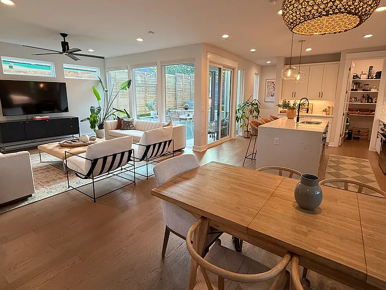 4400 Jinx Ave #1 — Photo 6