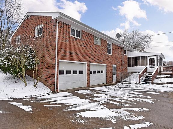3rd image of 7867 Daytona St NW