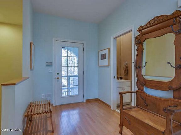 3rd image of 18485 Dunecrest Dr Unit 27