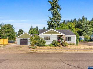 540 17th Ave, Sweet Home, OR 97386
