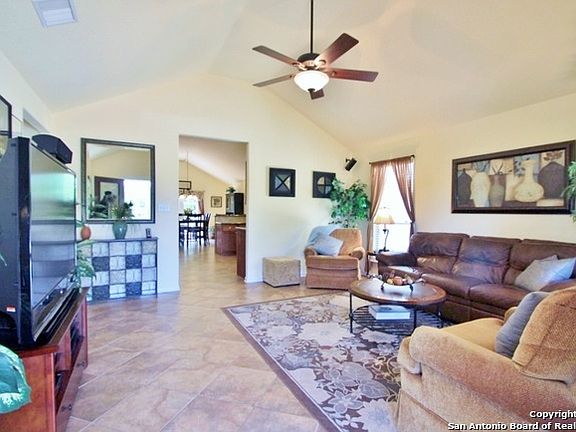 2nd image of 1102 Lavaca
