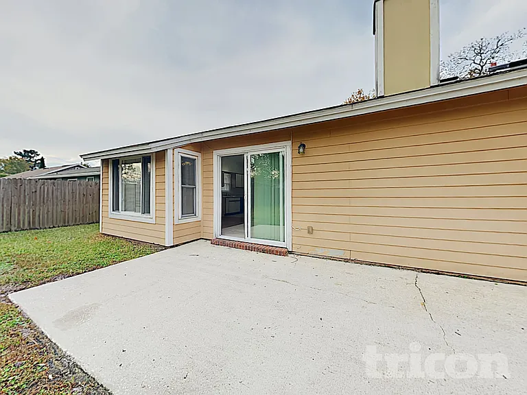 1865 Shannon Lake Dr — Photo 15