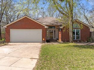1316 McAnear Ct, Cleburne, TX 76033