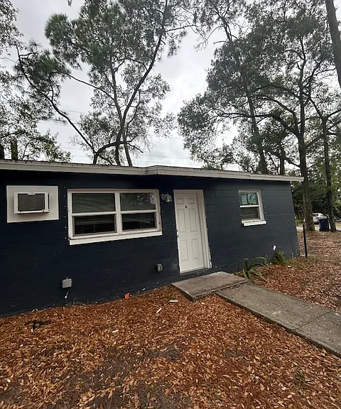 1701 E Nome St #A — Photo 1
