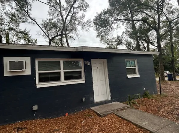 1701 E Nome St APT A, Tampa, FL 33604