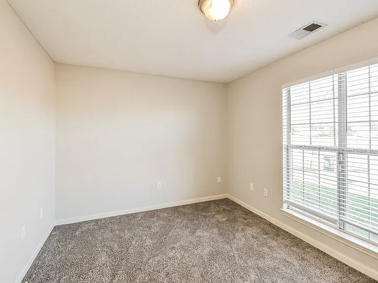 5290 Kristy Ln — Photo 12
