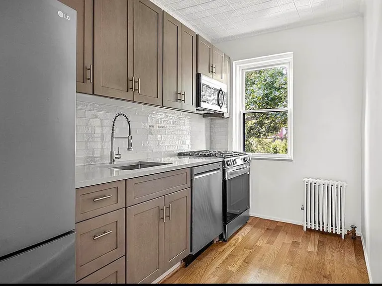 198 Saint Marks Ave #4 — Photo 1