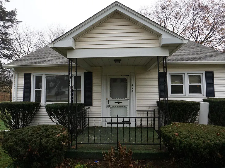 405 Bondsville Rd — Photo 5