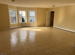 13 12th Ave, Paterson, NJ 07501