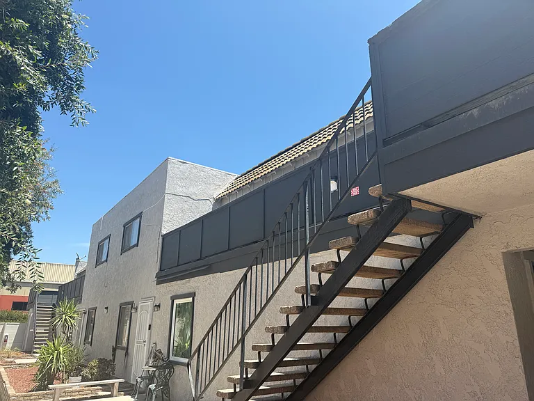 3771 Harvill Ln #7 — Photo 1