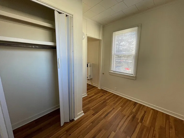 521 Dewey Ave #2 — Photo 4