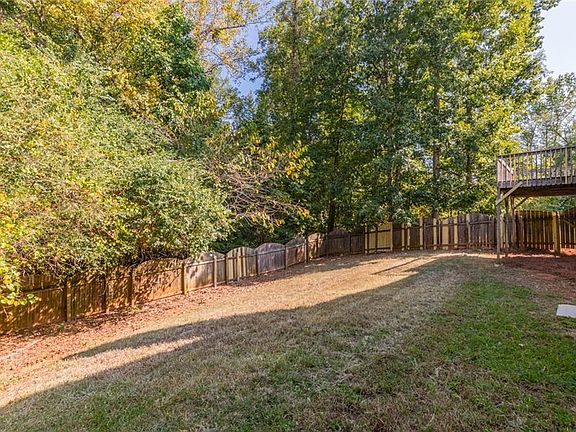 5th image of 195 Camden Park Dr