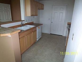 5th image of 21507 42nd Ave S APT M7
