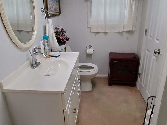5th image of 50 Jefferson St