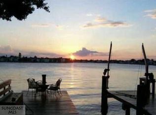 3730 Shore Acres Blvd NE, Saint Petersburg, FL 33703