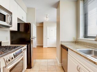555 Massachusetts Ave NW APT 514, Washington, DC 20001