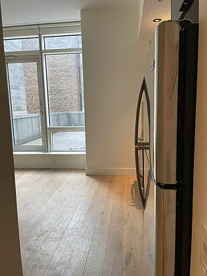 Rented by Compass | media 12