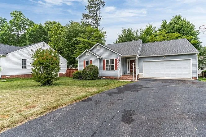 7916 Featherchase Ter — Photo 3