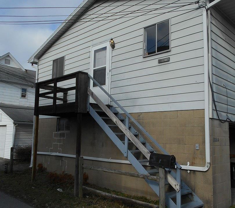 1st image of 1108 19th St Rear B