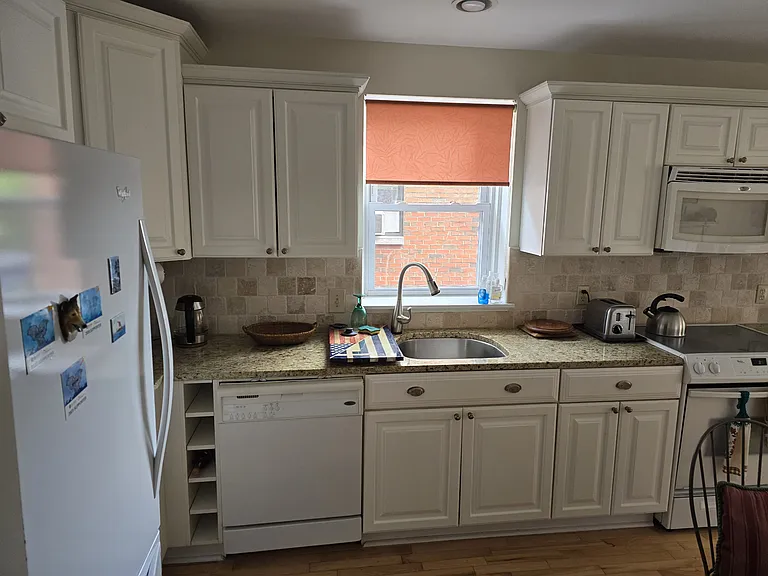 3 Walker St #33 — Photo 4