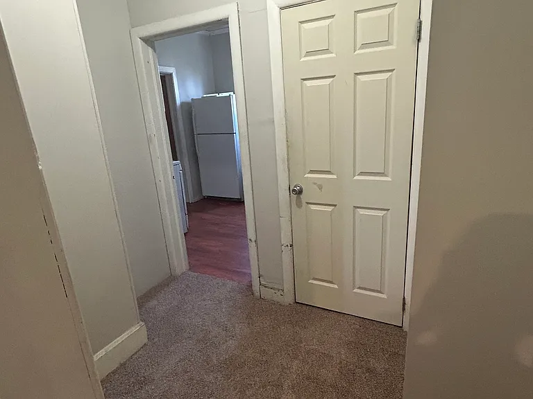 628 Orville Ave #3 — Photo 5
