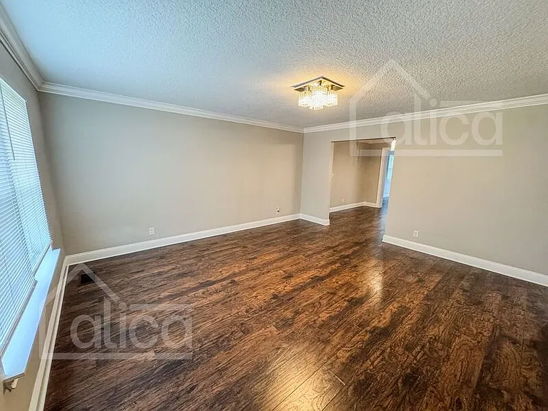 2845 Holly Point Dr — Photo 6