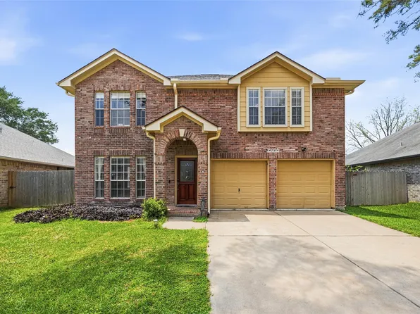 16938 Blue Mist Cir, Sugar Land, TX 77498