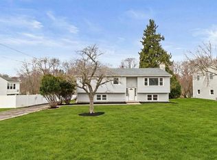 77 Friendly Road, Mahopac, NY 10541