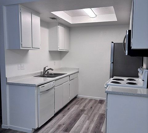 2nd image of 6916 Cornflower Dr #0