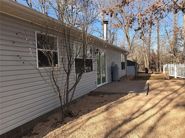 7 Buckland Ln — Photo 8