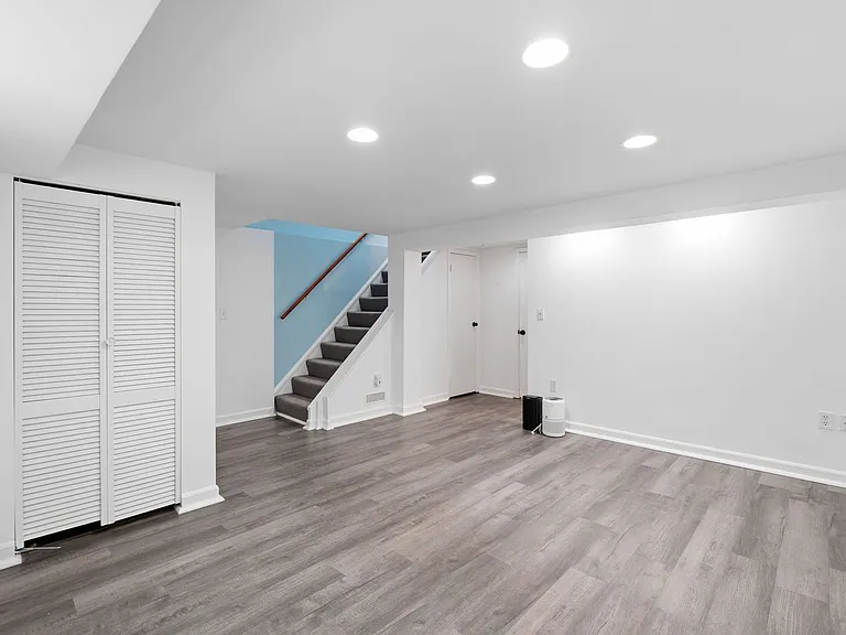 2940 Sycamore St — Photo 18