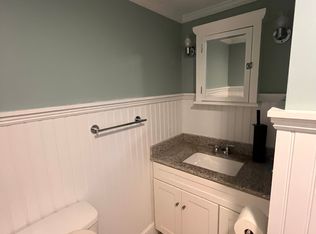 2 Lawrence Mountain Rd, Gloucester, MA 01930