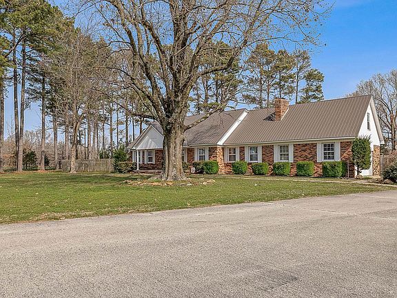 3rd image of 77 County Road 1412