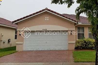1st image of 2302 SW 125th Ave