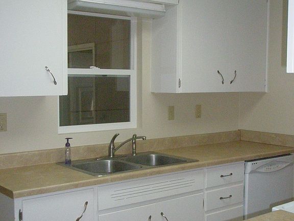 3rd image of 8204 SE 74th Ave