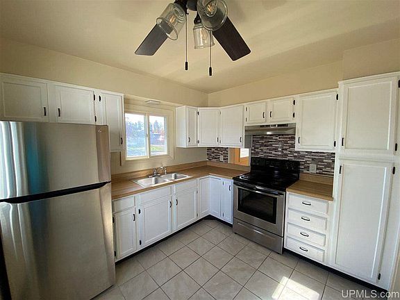 4th image of 619/621 Talon St