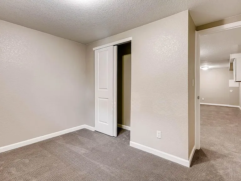 3258 Holly St — Photo 19