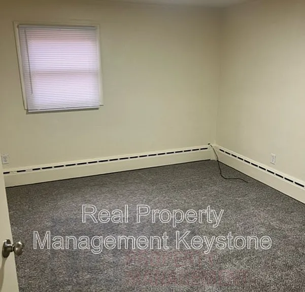 307 Greenlee Rd — Photo 23