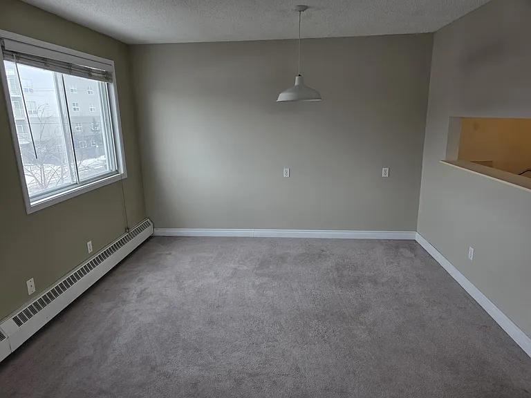 11045 123rd St NW — Photo 7