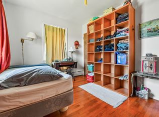 9966 165th Ave, Howard Beach, NY 11414