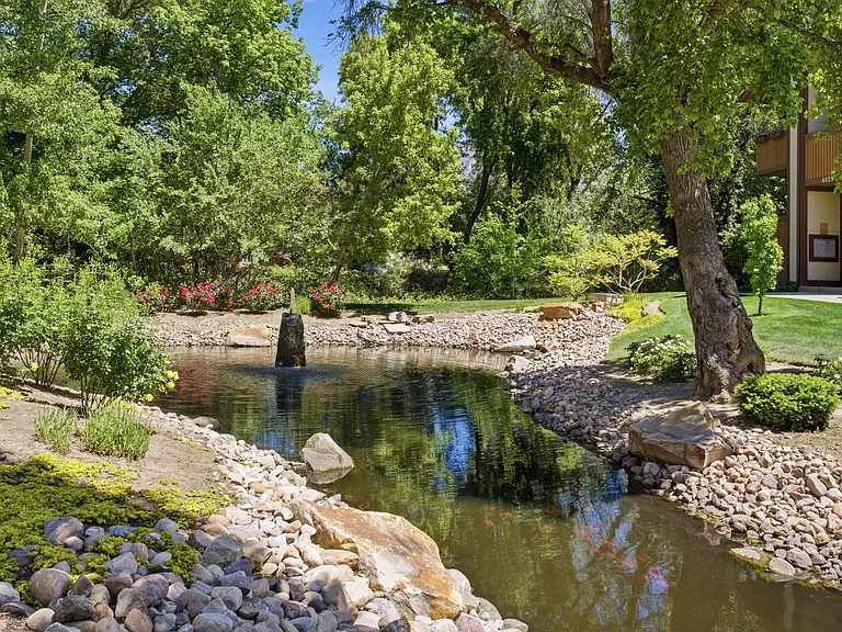 6834 S Countrywoods Cir #22E — Photo 22