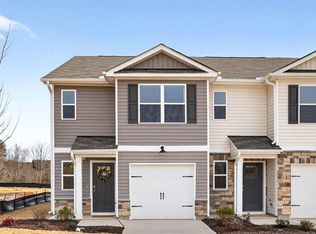 150 Rusling Leaf Dr, Fuquay Varina, NC 27526