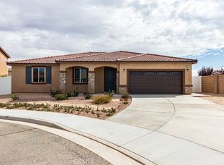 8507 Stockton Ave, Hesperia, CA 92344