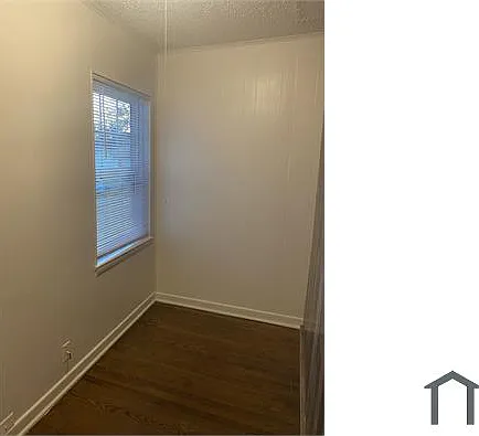 12110 Hoblitzelle Dr — Photo 10