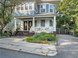 52 Ogden St, Providence, RI 02906