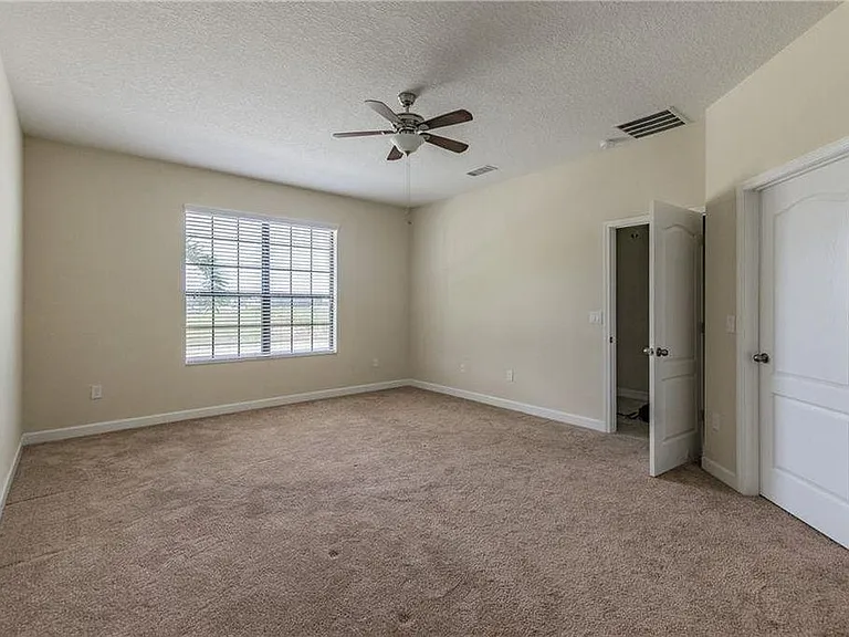 13303 Penshurst Ln — Photo 6